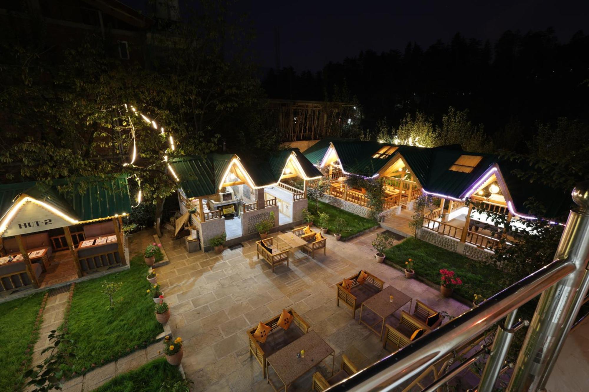 Отель Hide-In Old Manali Экстерьер фото